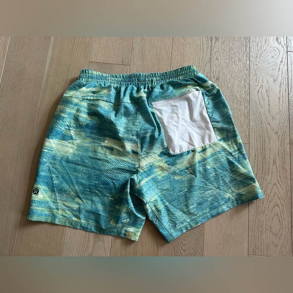 Lululemon - Mens size large Swim trunks - Picture 2 of 2
